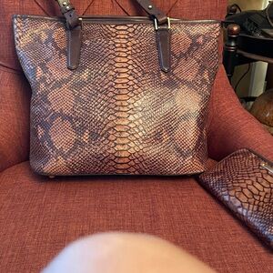 Elegant Brown Snake Print Tote Bag